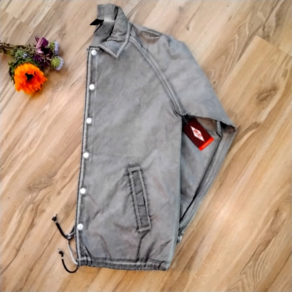 NEW!🐟Women's Alton Jacket 🌱 NWT - Picture 3 of 7